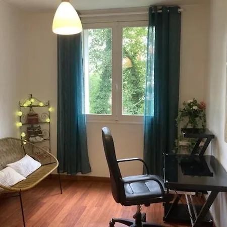 Apartment Au Calme Pour 4 - Arboree - Proche Paris 20 Min *